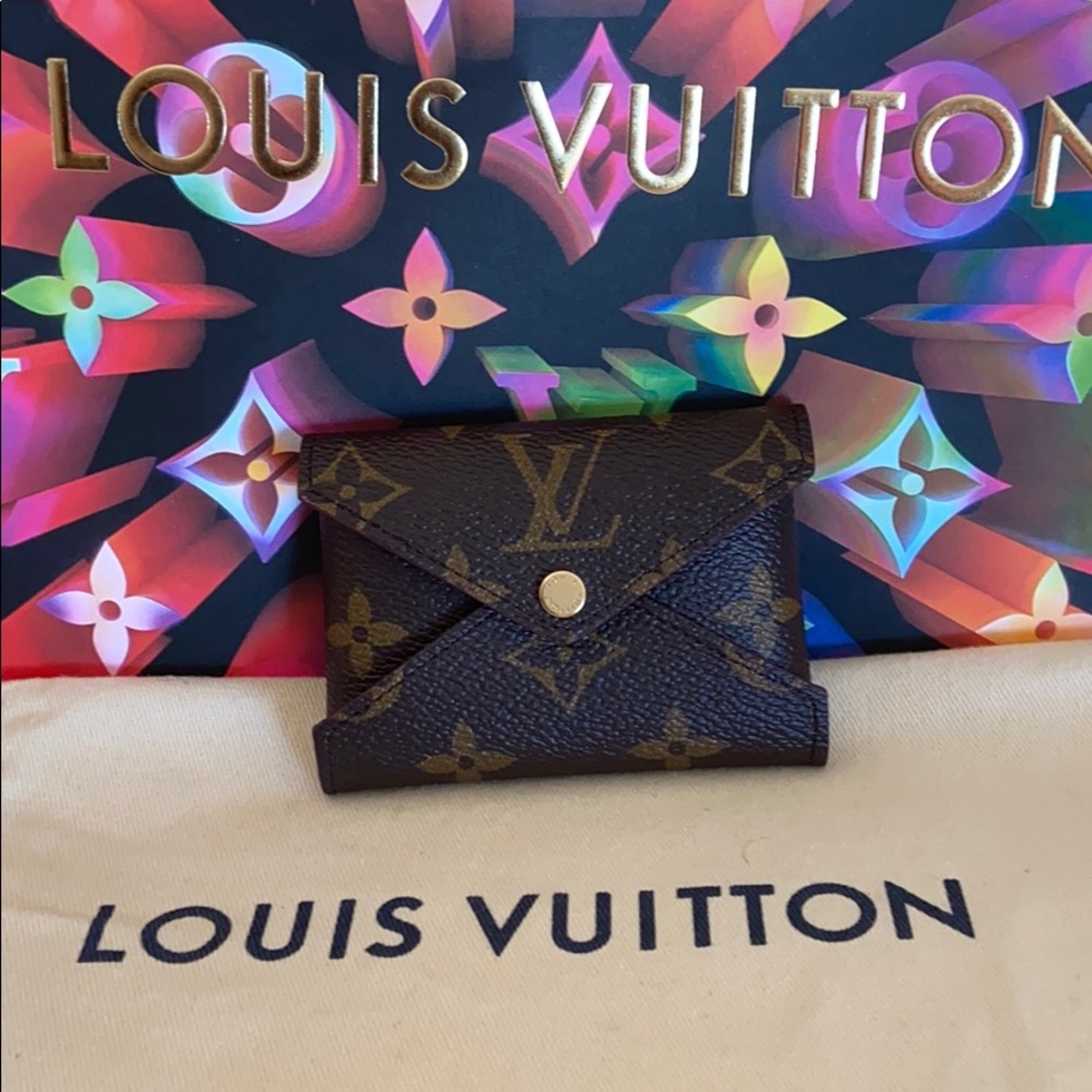 Monogram Small Kirigami insert in fuchsia